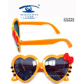 Kid′s Sunglasses Cheap Plastic Bright Color Cute Design Hollo Kitty Heart Shaped (E5228)